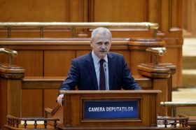 Sedinta comuna a Camerei Deputatilor si Senatului in care se dezbate proiectul de buget de stat pe 2017, in Bucuresti, luni, 6 februarie 2017. ALEXANDRU DOBRE/ MEDIAFAX FOTO.