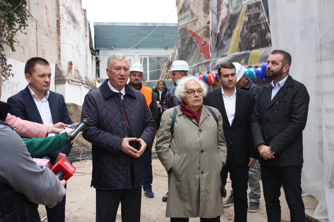 Academicianul Basarab Nicolescu, în Vizită De Lucru La Casa Dianu ...