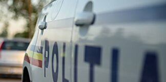 Prins în Balș, la volanul unei autospeciale de poliție furate din Robănești