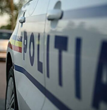 Prins în Balș, la volanul unei autospeciale de poliție furate din Robănești