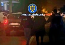 A fost prins bărbatul care a furat mașina de poliție