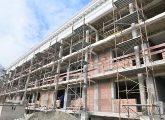 Se lucrează intens la reabilitarea fostei Clinici de Pediatrie din Craiova