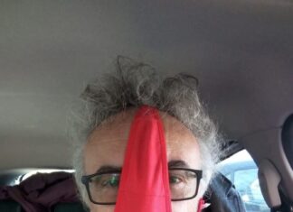 Profesor de elită din Dolj, acuzat de act sexual cu un minor și pornografie infantilă