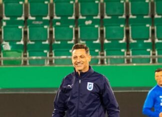 Mirel Rădoi: “Sper să depăşim problemele pe care le avem în deplasare”