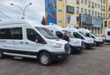 Noi microbuze electrice, destinate transportului elevilor, livrate în Dolj