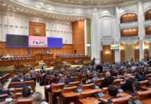 Moţiune de cenzură împotriva guvernului Bolojan