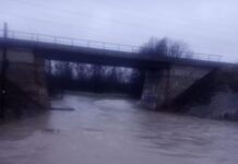 Pompierii doljeni, prezenți la inundații