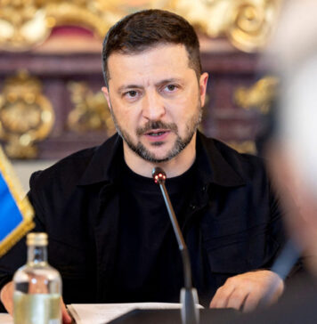 Război în Ucraina: Zelenski susţine că se ţine bine în faţa Moscovei