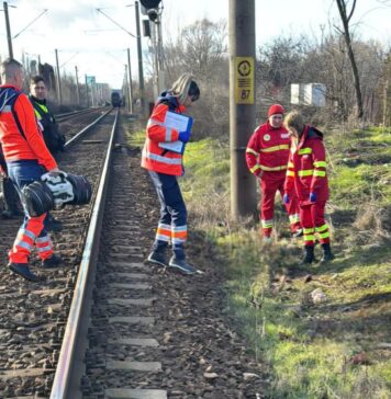 Un bărbat, lovit mortal de tren