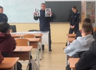 Activitate preventivă, la Liceul cu Program Sportiv “Petrache Trișcu” din Craiova