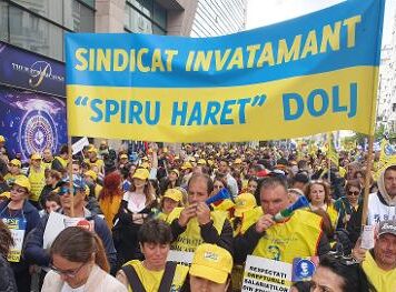 Proteste ale sindicaliștilor din învățământ, în fața Palatului Cotroceni