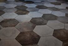 Cum se face întreținerea corectă a gresiei de exterior