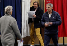 Alegeri locale în Franţa: Partidul Marinei Le Pen câştigă teren şi în oraşe