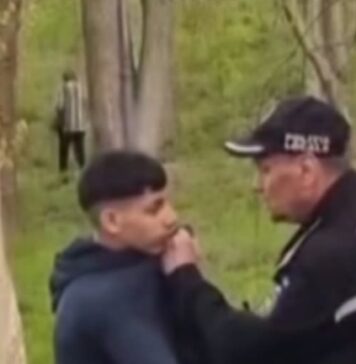 Polițist local – cercetat pentru purtare abuzivă față de un adolescent