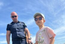 Polițiștii, alături de copii, la Aeroclubul României