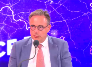 Preierul Belgiei, De Wever: Faceţi sport, cât puteţi!