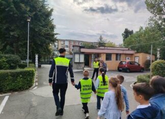 Siguranța copiilor, în atenția polițiștilor doljeni, în prima zi din “Săptămâna Prevenirii Criminalității”