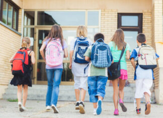Un nou an școlar, o nouă toamnă, aceleași idealuri : mesaj transmis de sindicaliștii din Educație