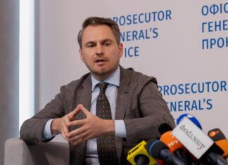 Ucraina: Toţi procurorii generali din epoca Zelenski… în străinătate