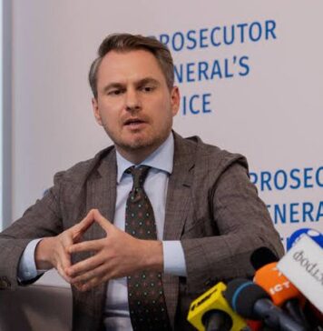 Ucraina: Toţi procurorii generali din epoca Zelenski… în străinătate