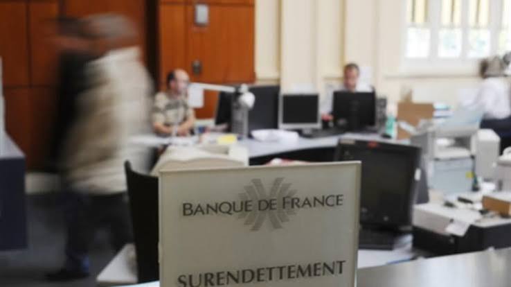 Franţa: Datoria publică a continuat să crească în al doilea trimestru!