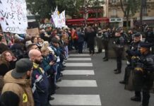 Franţa: Aproape 1.000 de arestaţi în timpul protestelor